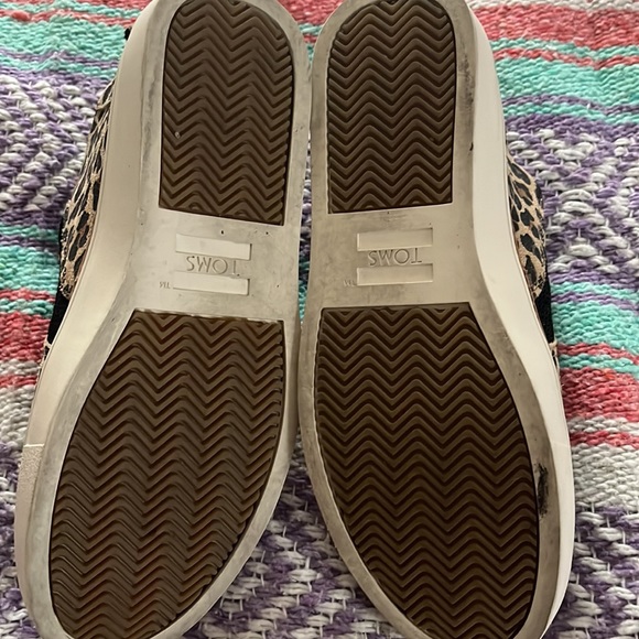 Toms Bryce leopard slip on sneakers - Picture 5 of 5